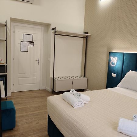 アモローマ スイート Bed & Breakfast エクステリア 写真