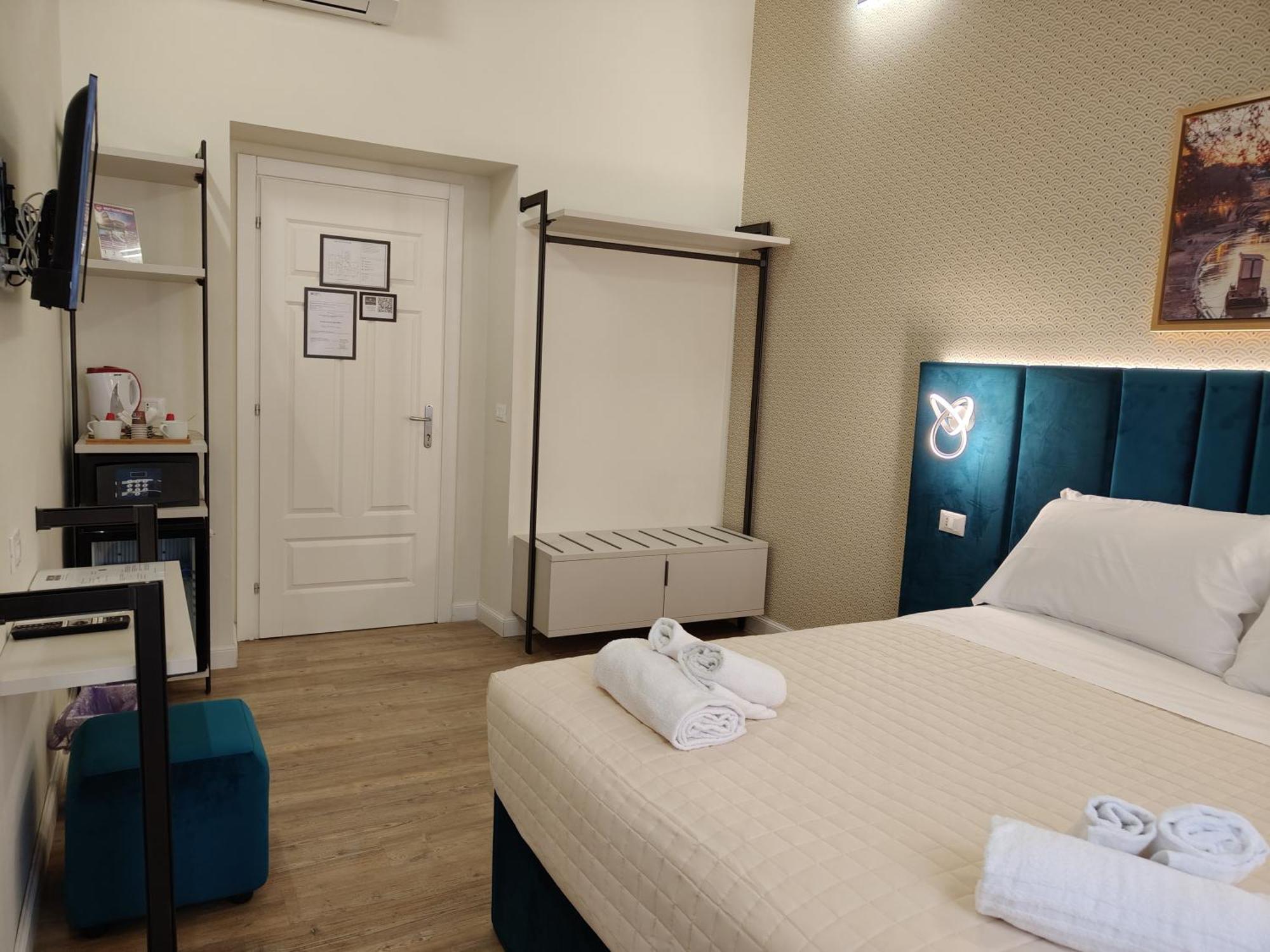 アモローマ スイート Bed & Breakfast エクステリア 写真