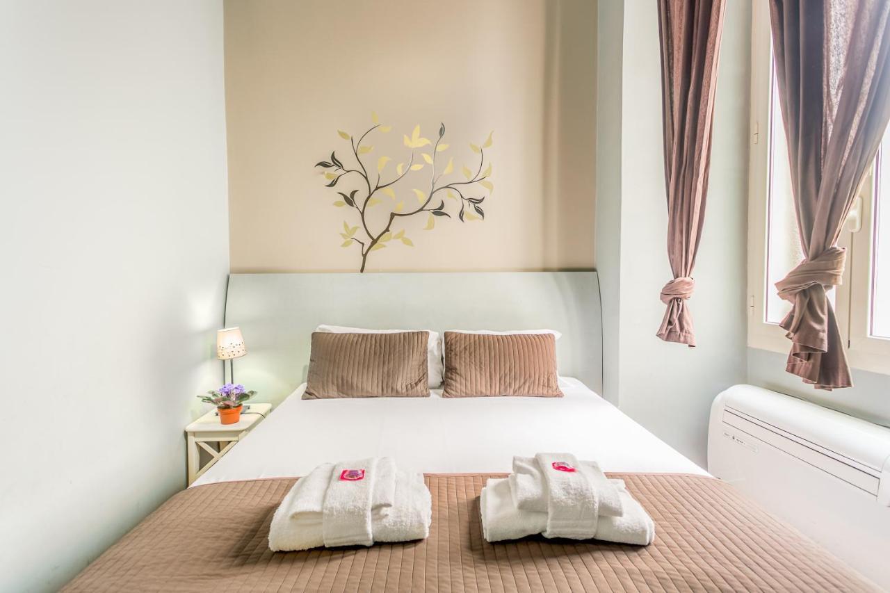 アモローマ スイート Bed & Breakfast エクステリア 写真